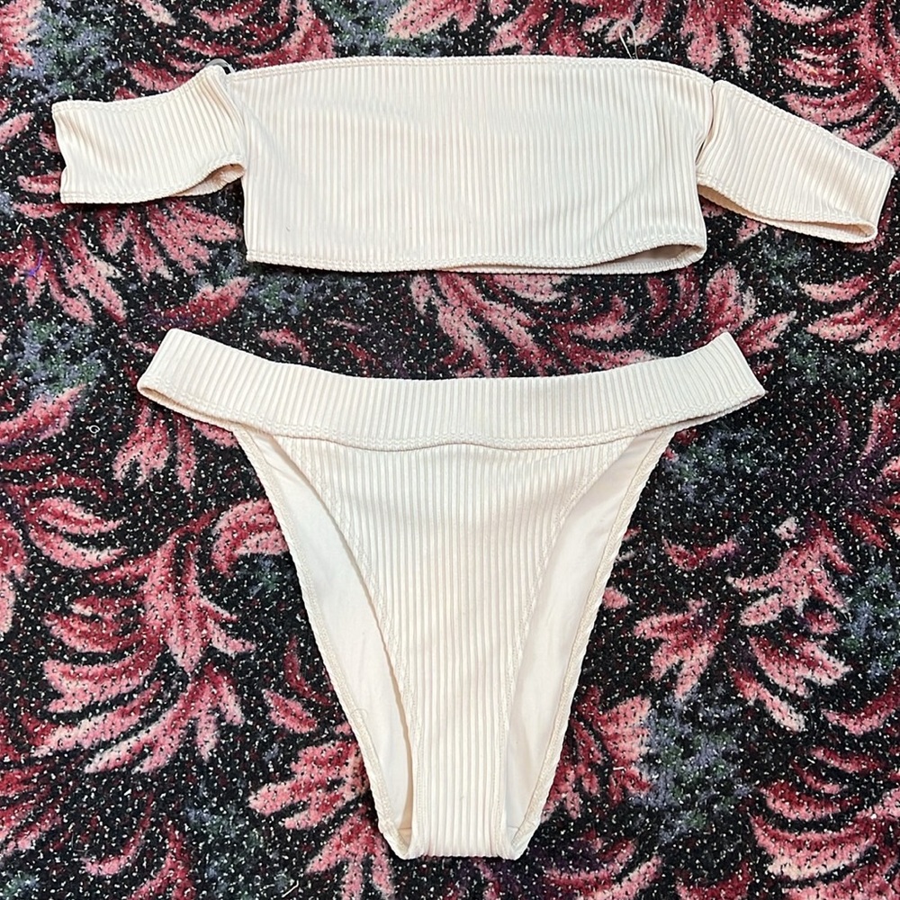 Swim bottoms in taupe XL only bottoms